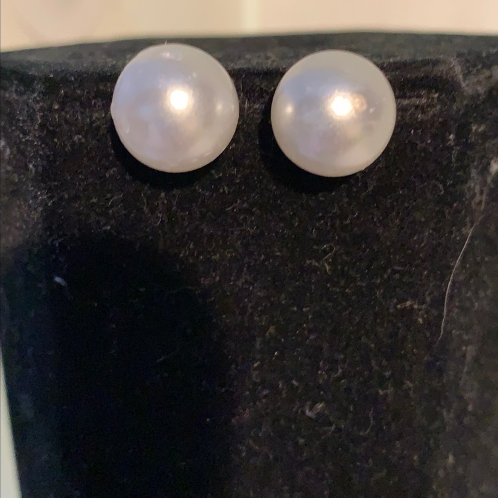 Every girl needs Swarovski pearls